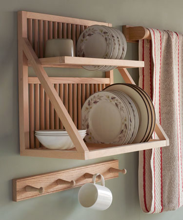 wall mounted plate rack with peg rail and towel holder