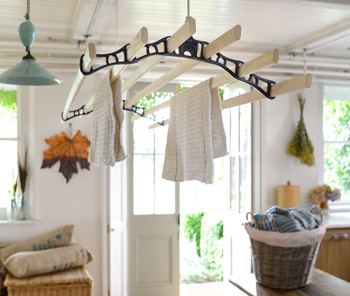 The Pulley Maid deluxe ceiling clothes airer, hanging drying rack